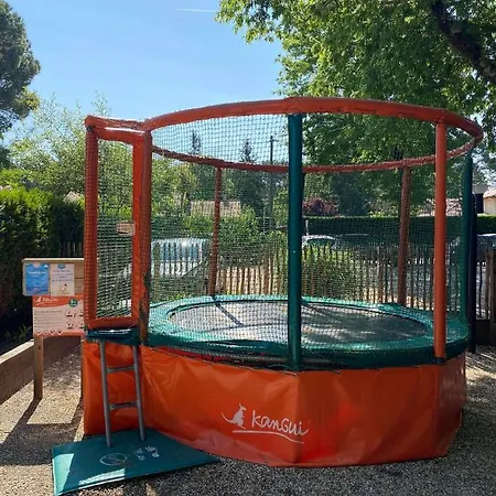 Cottage Premium 24M2 - Camping Les Ecureuils ארס